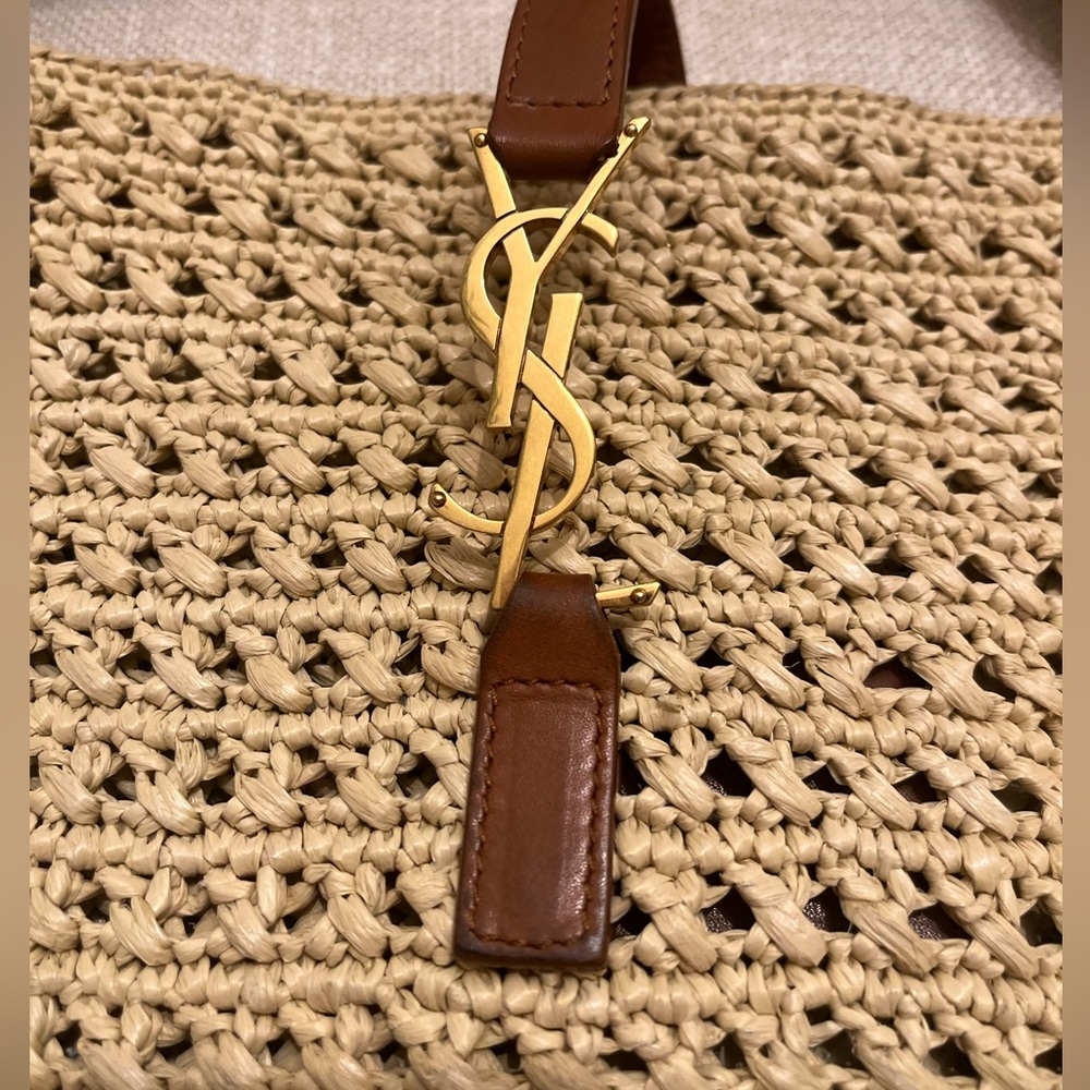 SAINT LAURENT Fantaisie Hobo Bag